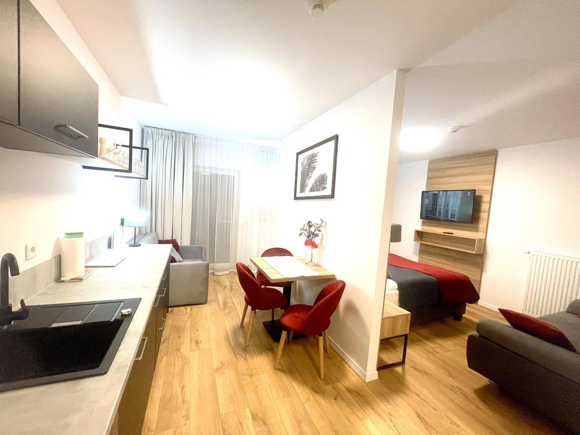 Apartment Premium Atal City Square-Free Parking Space In The Garage Wroclaw Exterior photo